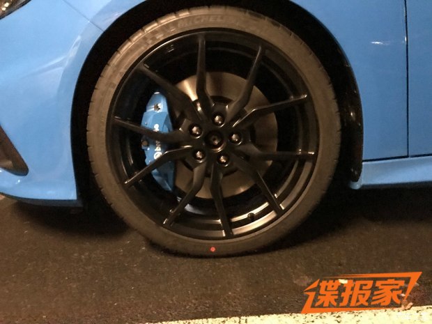 2018日內(nèi)瓦車展探館：?？怂筊S限量版